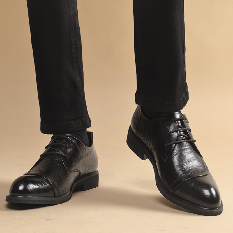 Men Formal Wear Office - メタルリベット付きレザーオックスフォードシューズ、レースアップフォーマルドレスシューズ、快適で滑りにくい、ビジネスオフィスや普段使いに最適