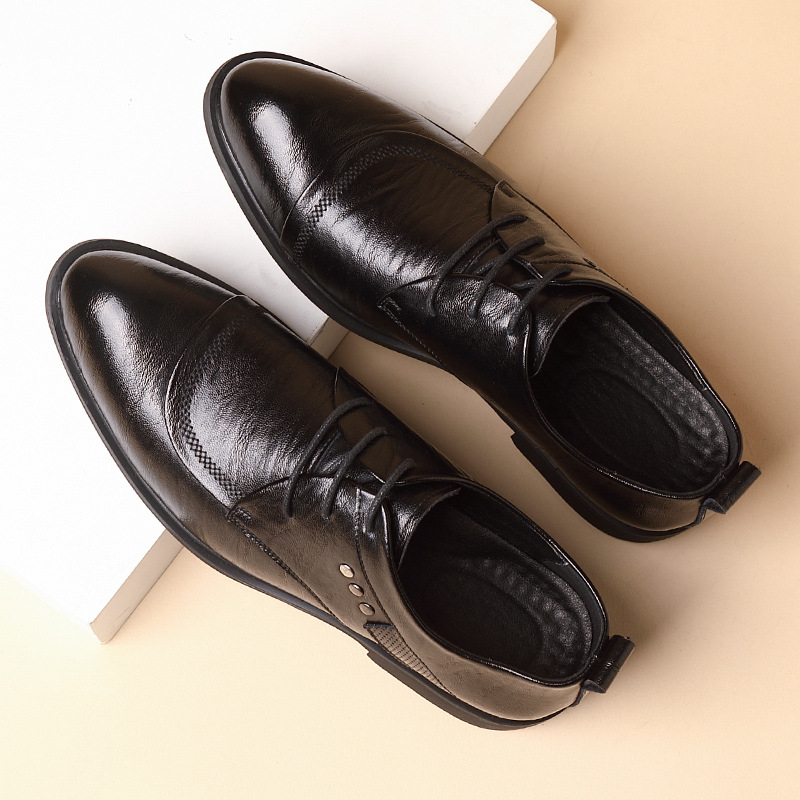メタルリベット付きレザーオックスフォードシューズ、レースアッ - Men Formal Wear Office のレビューと価格