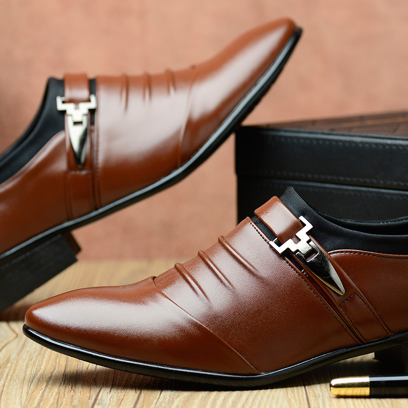 カジュアルシューズメンズロートップ耐摩耗性ポインテッドトゥレ - Large Men Formal Wear のレビューと価格