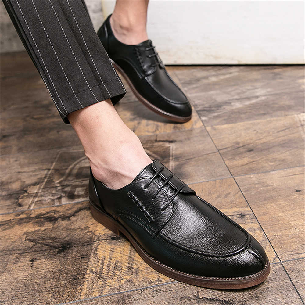 エレガントな滑り止め大型メンズシューズカジュアルスニーカー男 - Large Men Formal Wear のレビューと価格