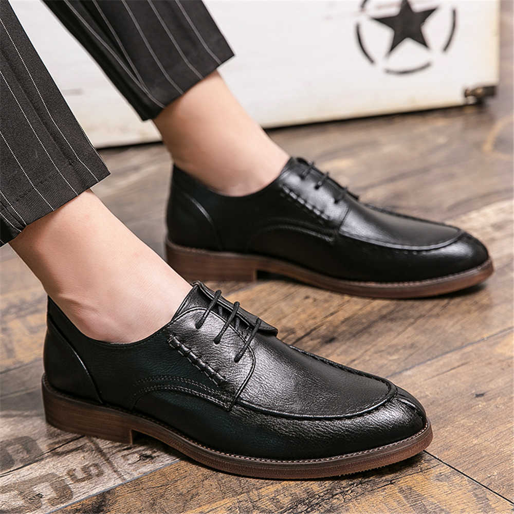 エレガントな滑り止め大型メンズシューズカジュアルスニーカー男 - Large Men Formal Wear のレビューと価格