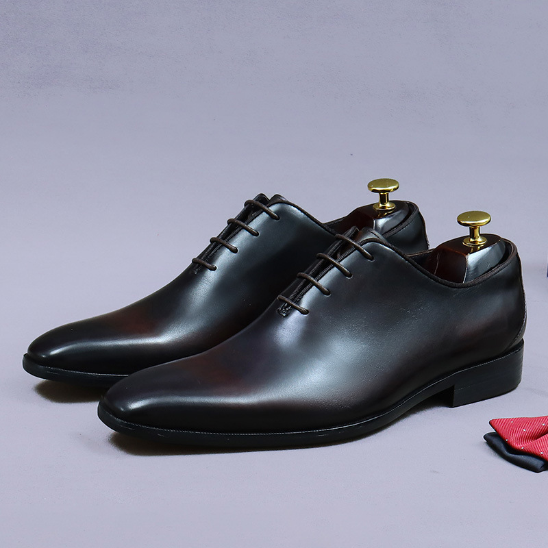 デザイナー本革メンズホールカットオックスフォードシューズ高級 - Men Formal Wear Office のレビューと価格